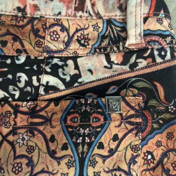 BEBE Pants - Picture 6 of 7